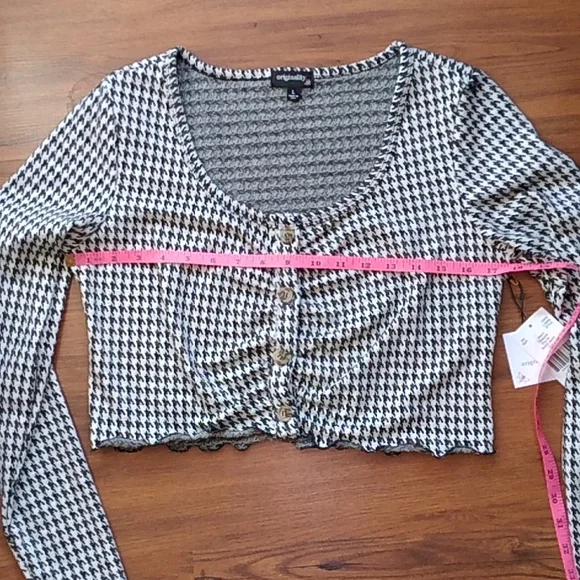 SALE$ NWT Y2K Houndstooth Button Crop Top L - Picture 4 of 8